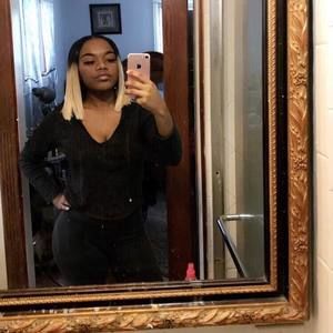 Meet your Posher, Brandi